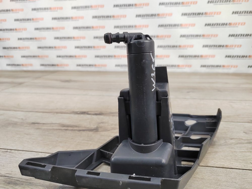 Кронштейн форсунки омывателя фар, 3000 рублей, Москва