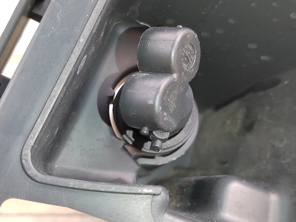 Кронштейн форсунки омывателя фар, 3000 рублей, Москва