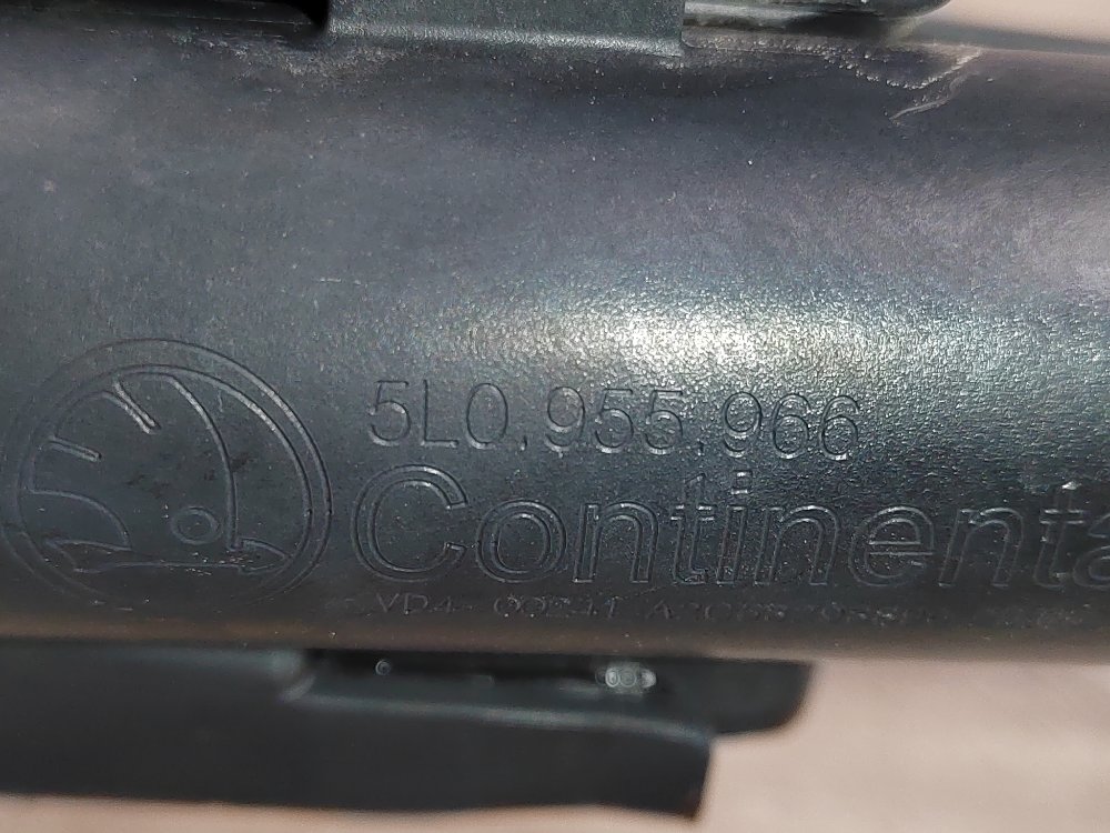 Кронштейн форсунки омывателя фар, 3000 рублей, Москва