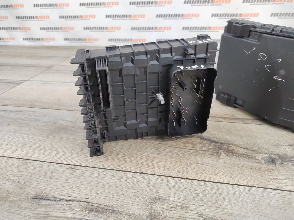 Блок предохранителей под капот, 2500 рублей, Москва