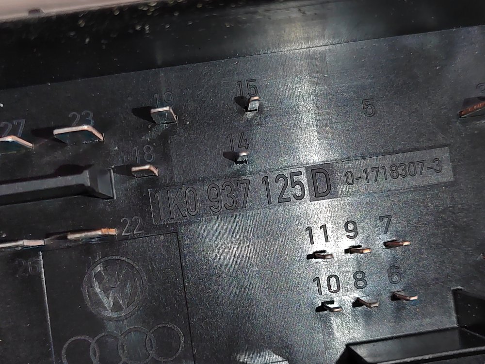 Блок предохранителей под капот, 2500 рублей, Москва