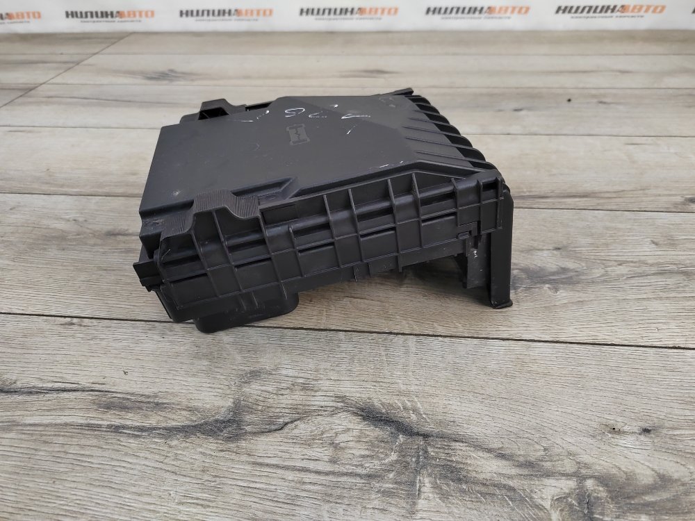 Блок предохранителей под капот, 2500 рублей, Москва