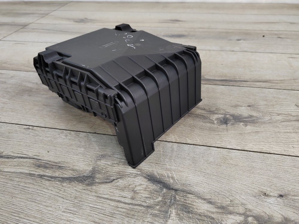 Блок предохранителей под капот, 2500 рублей, Москва