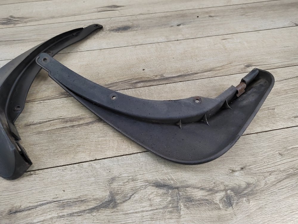 Брызговик, 1400 рублей, Москва