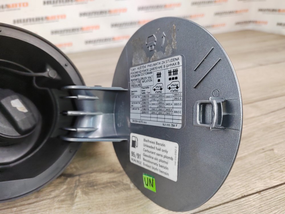 Лючок топливного бака, 1500 рублей, Москва