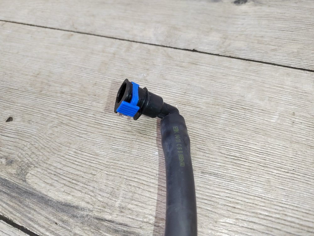 Шланг омывателя фар, 1200 рублей, Москва