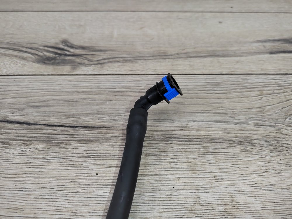 Шланг омывателя фар, 1200 рублей, Москва