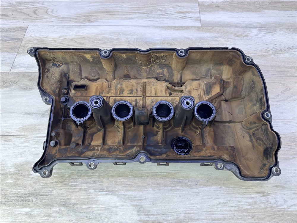 Крышка клапанная, 5000 рублей, Севастополь