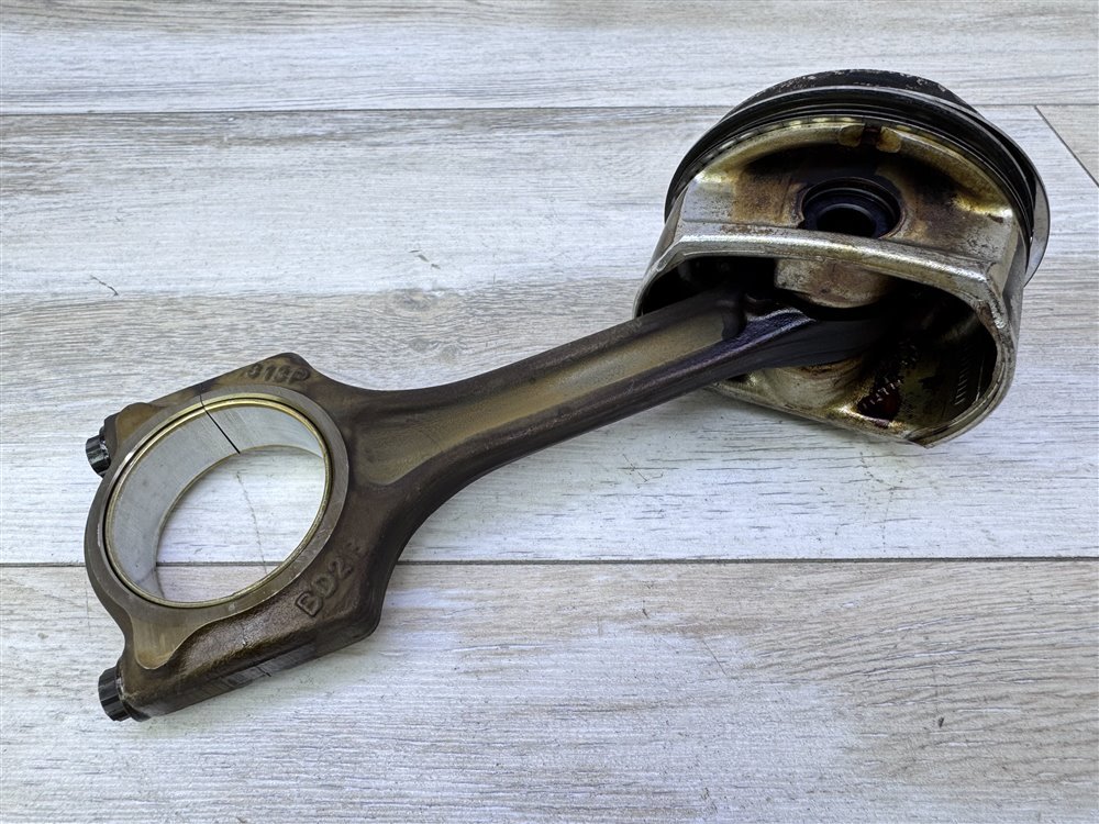 Поршень двигателя, 1500 рублей, Севастополь