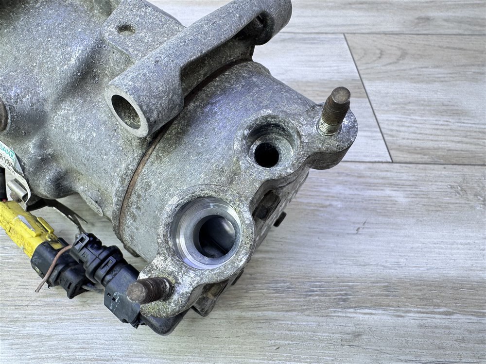 Компрессор кондиционера, 8600 рублей, Севастополь