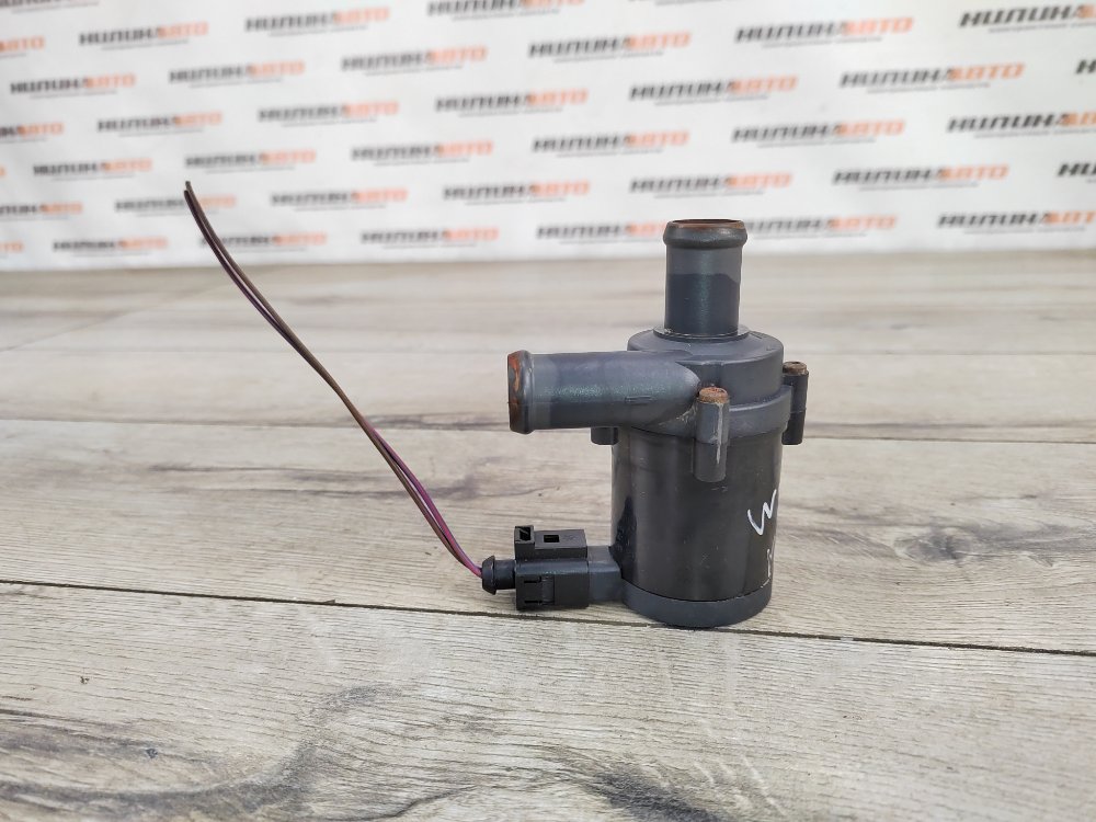 Насос водяной вспомогательный, 2500 рублей, Москва