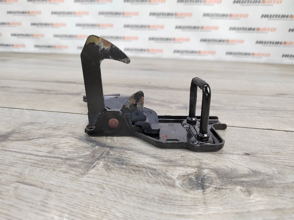 Замок капота, 3500 рублей, Москва