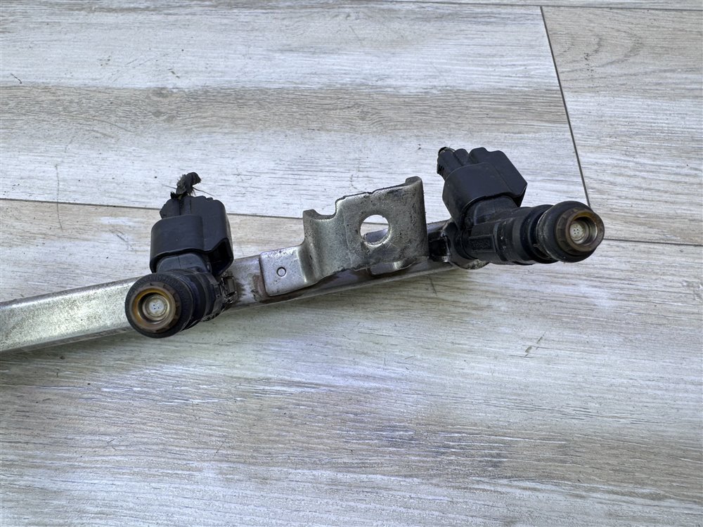 Рампа топливная, 2000 рублей, Севастополь