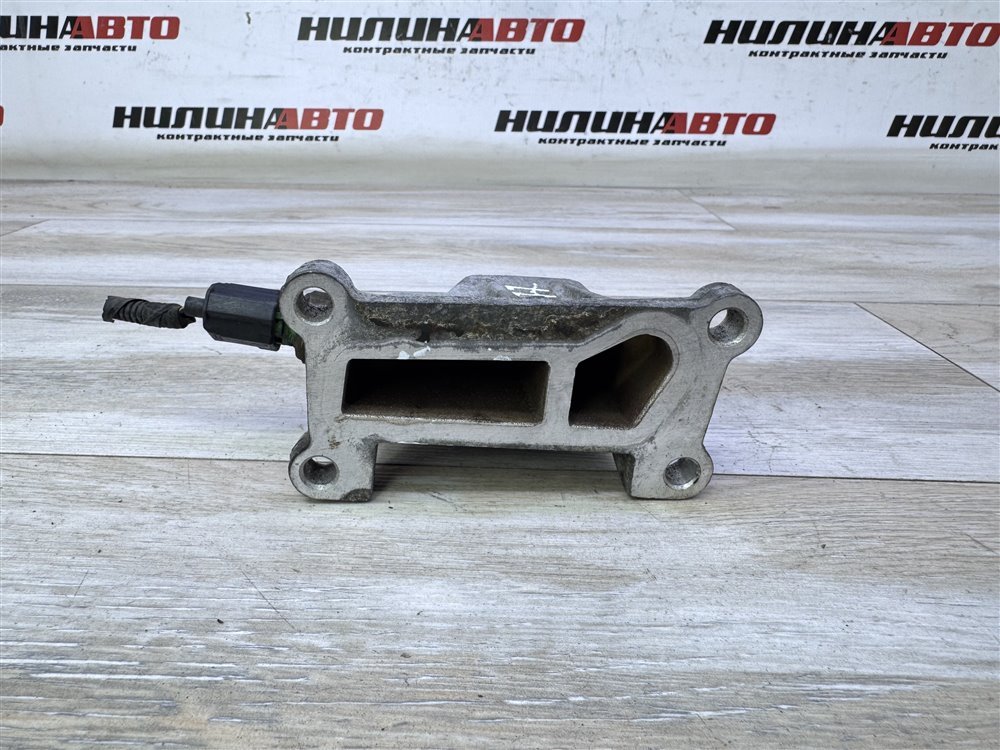 Кронштейн масляного фильтра, 2000 рублей, Севастополь