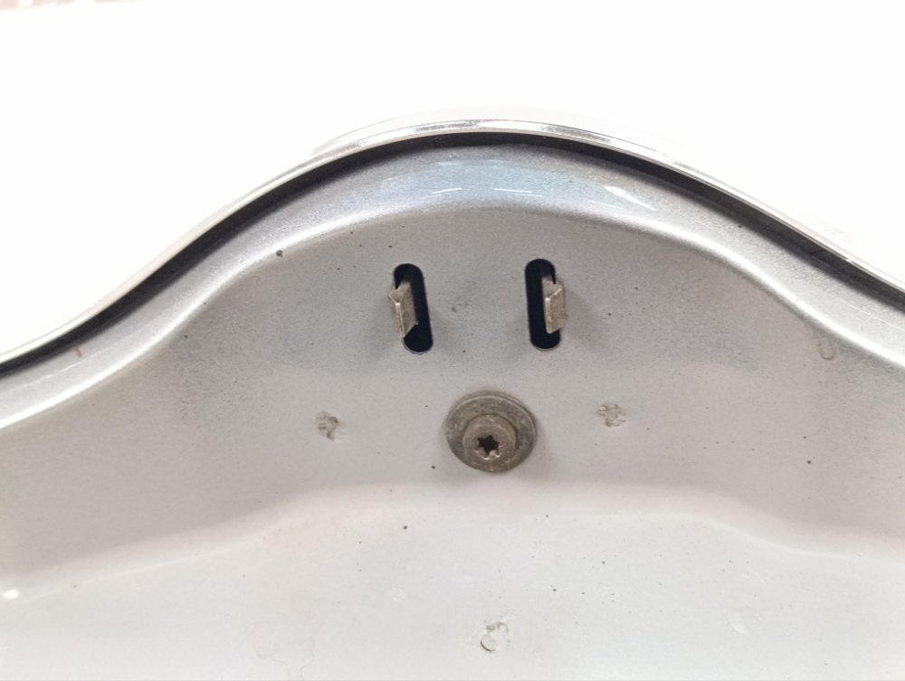 Капот, 44000 рублей, Москва