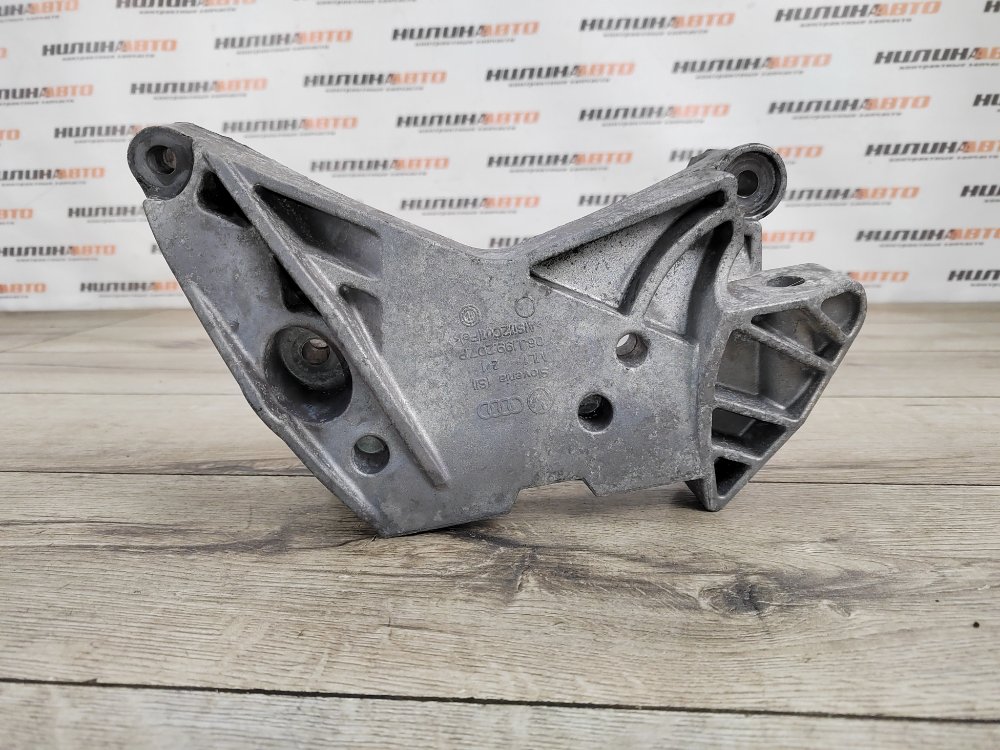 Кронштейн двигателя, 1200 рублей, Москва