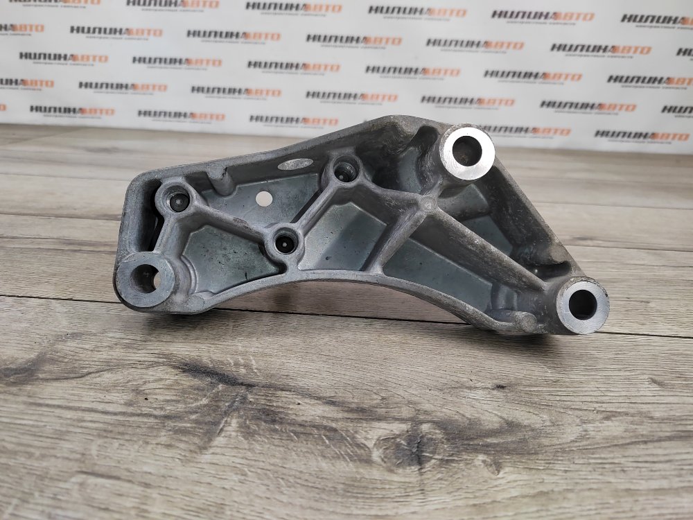 Кронштейн КПП, 800 рублей, Москва