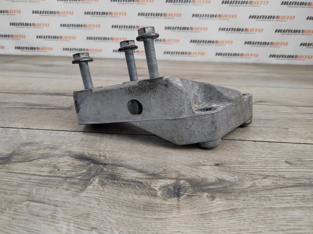 Кронштейн КПП, 800 рублей, Москва