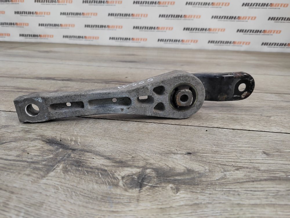 Кронштейн двигателя, 500 рублей, Москва