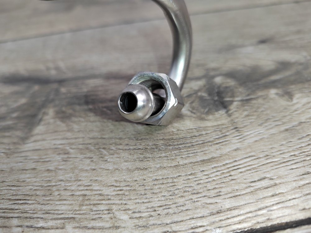 Трубка топливная, 500 рублей, Москва