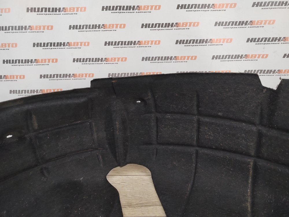 Подкрылок, 1800 рублей, Москва