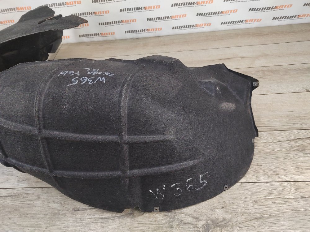 Подкрылок, 1800 рублей, Москва