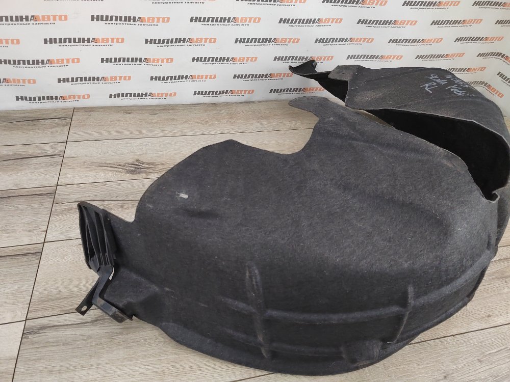 Подкрылок, 1800 рублей, Москва