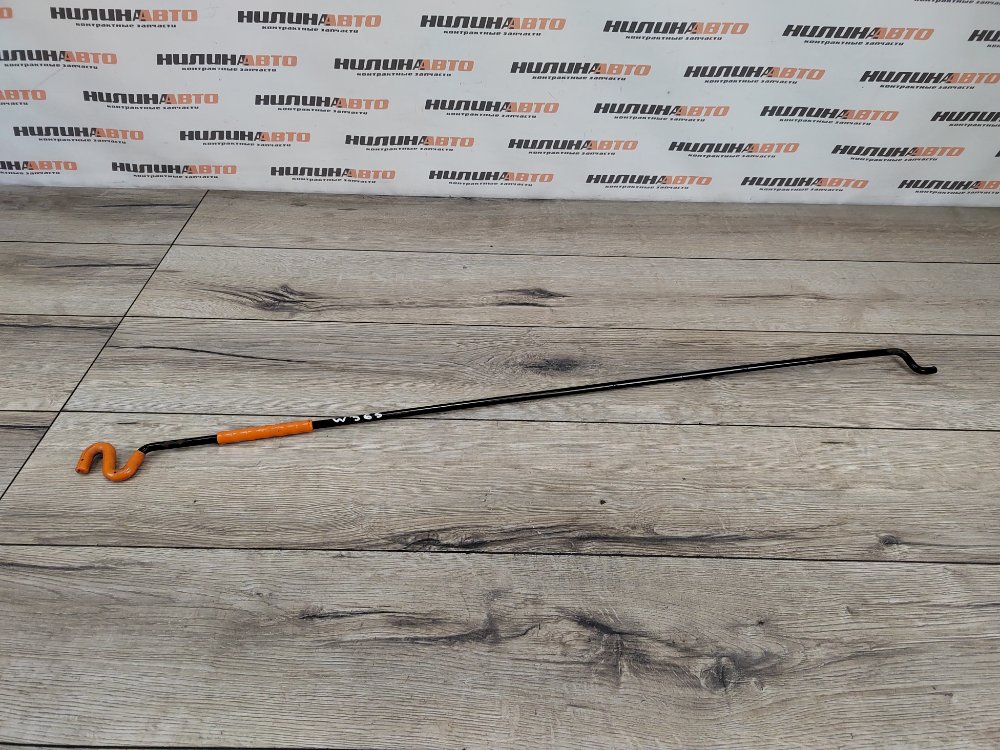 Упор капота, 300 рублей, Москва