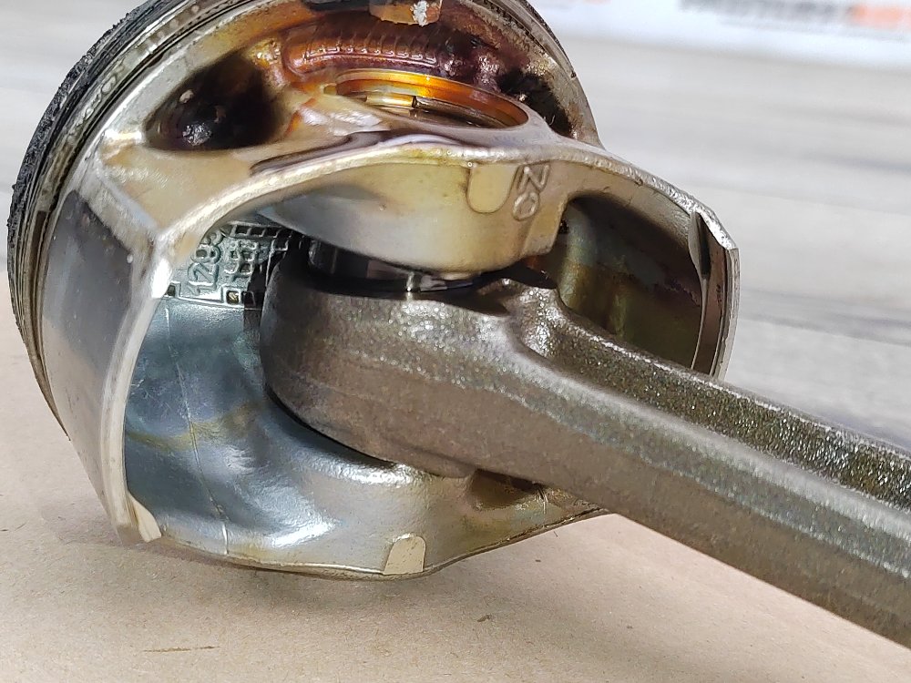 Шатун двигателя, 1800 рублей, Москва