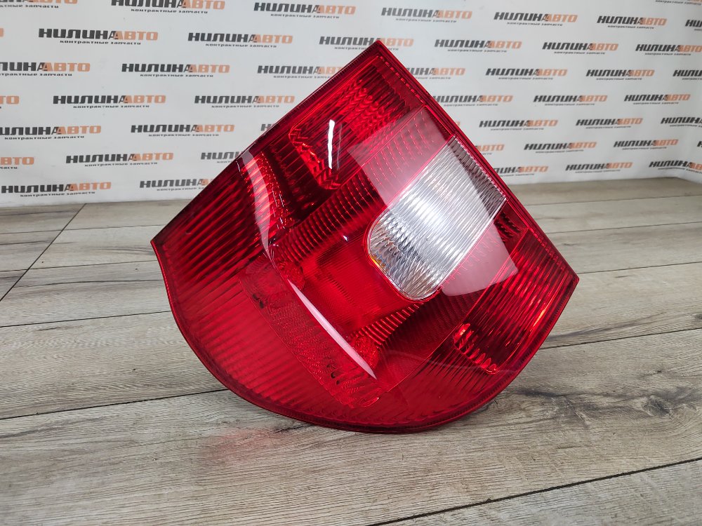 Фонарь в крыло, 5800 рублей, Москва