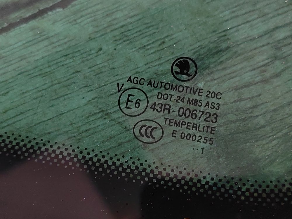 Стекло глухое кузова, 3200 рублей, Москва