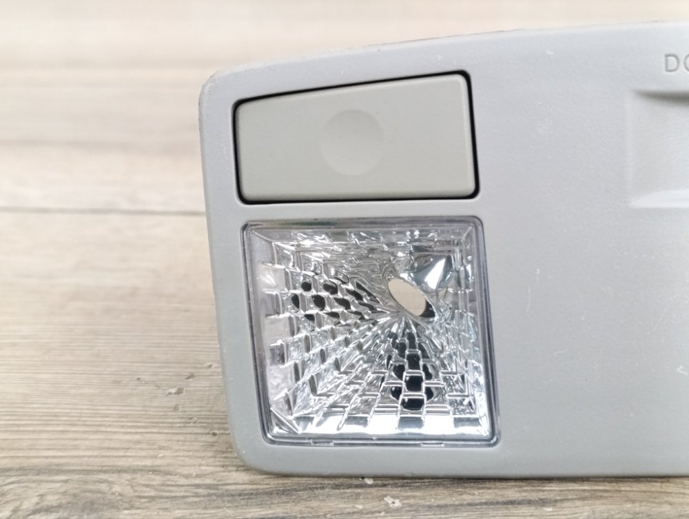 Плафон салона, 500 рублей, Москва