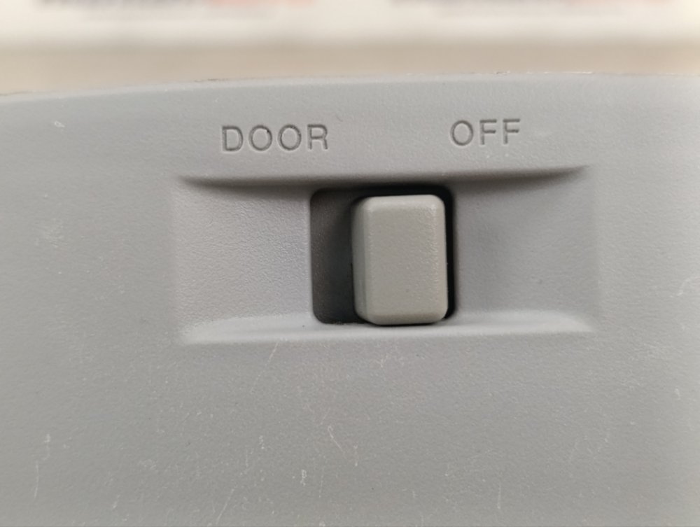 Плафон салона, 500 рублей, Москва