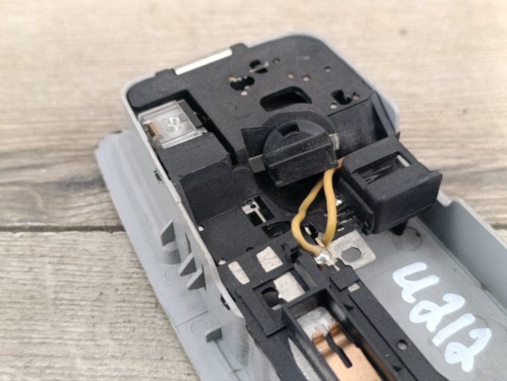 Плафон салона, 500 рублей, Москва