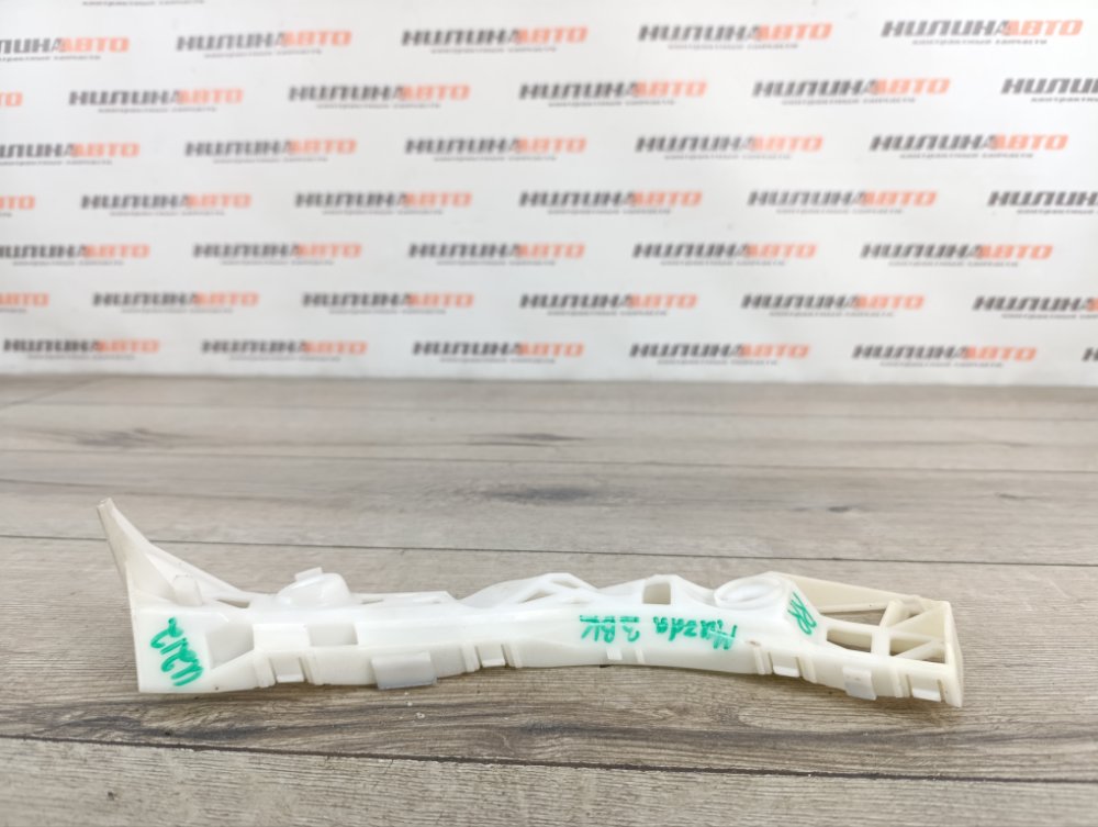 Кронштейн бампера, 700 рублей, Москва