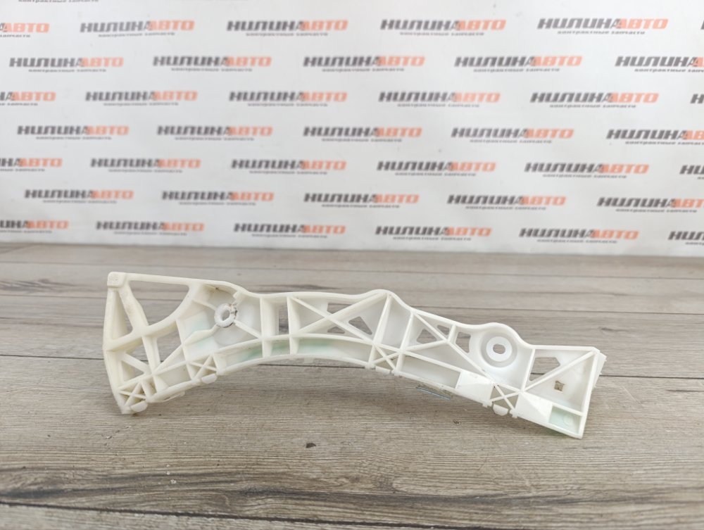 Кронштейн бампера, 700 рублей, Москва