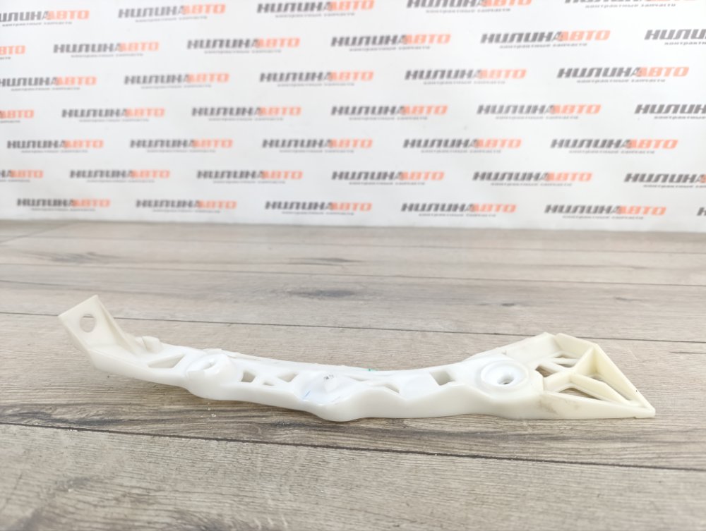 Кронштейн бампера, 700 рублей, Москва