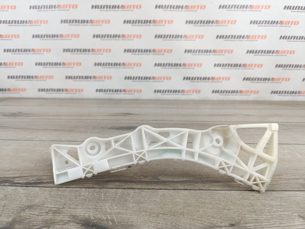 Кронштейн бампера, 700 рублей, Москва