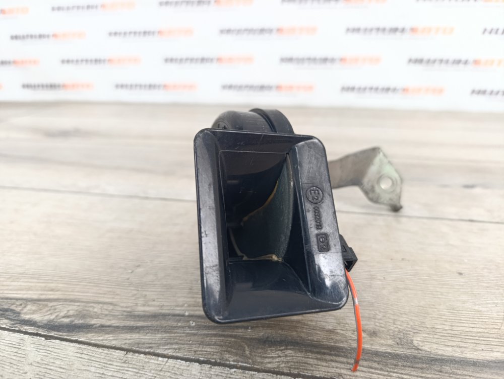 Звуковой сигнал, 1000 рублей, Москва