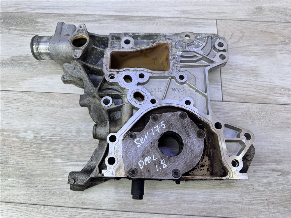 Лобовина двигателя, 7500 рублей, Севастополь