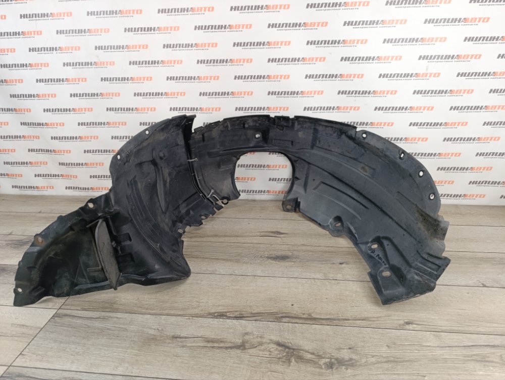 Подкрылок, 2500 рублей, Москва