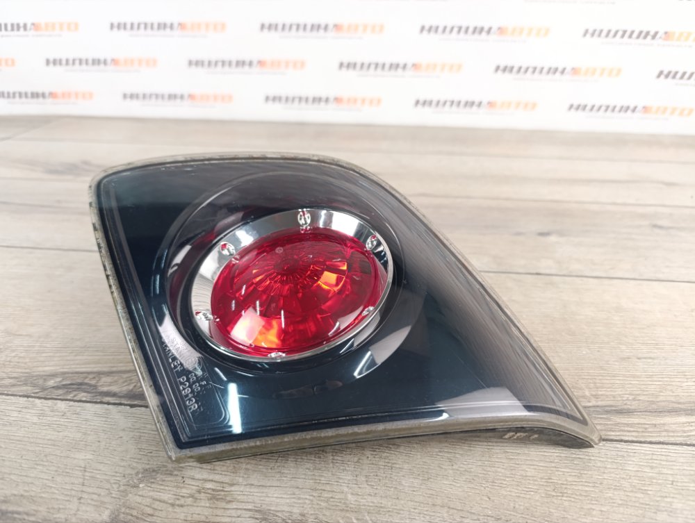 Фонарь в крышку багажника, 500 рублей, Москва