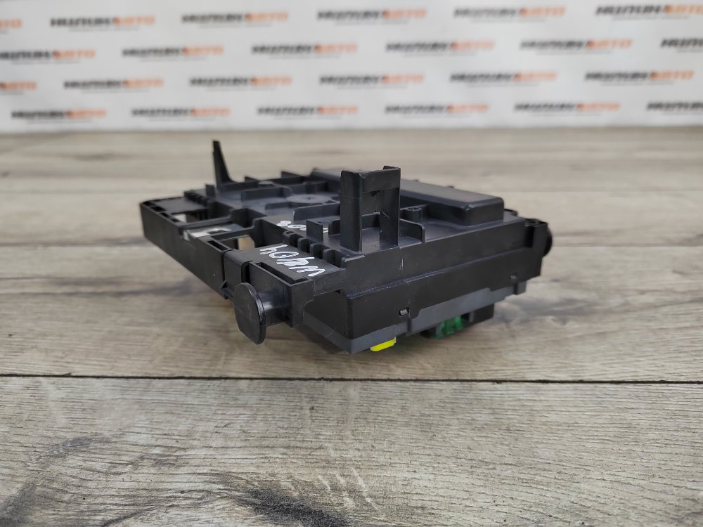 Блок предохранителей под капот, 14000 рублей, Москва