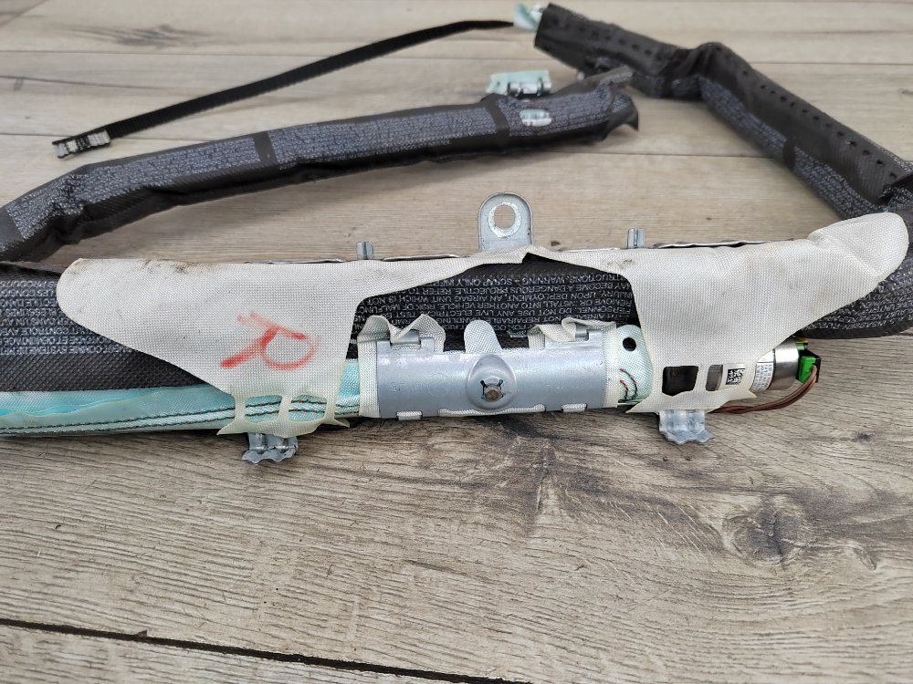 Подушка безопасности боковая, 1200 рублей, Москва