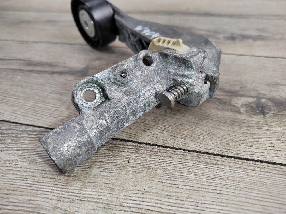 Натяжитель приводного ремня, 400 рублей, Москва