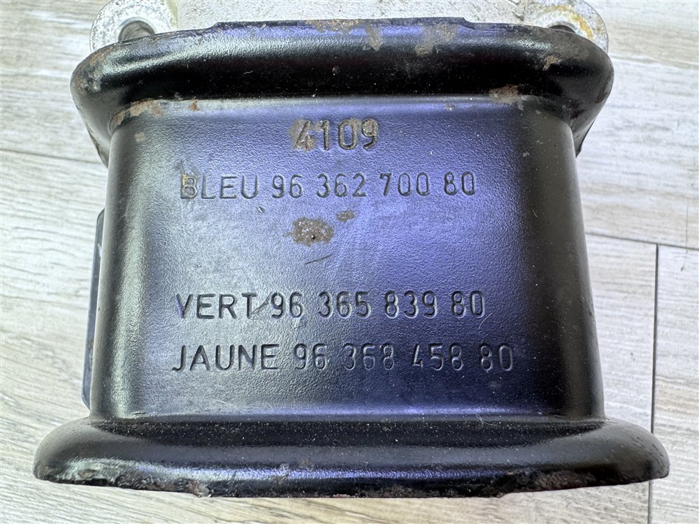 Подушка двигателя, 3000 рублей, Севастополь