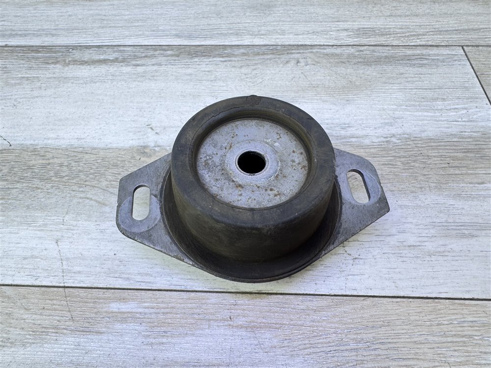 Подушка двигателя, 1500 рублей, Севастополь