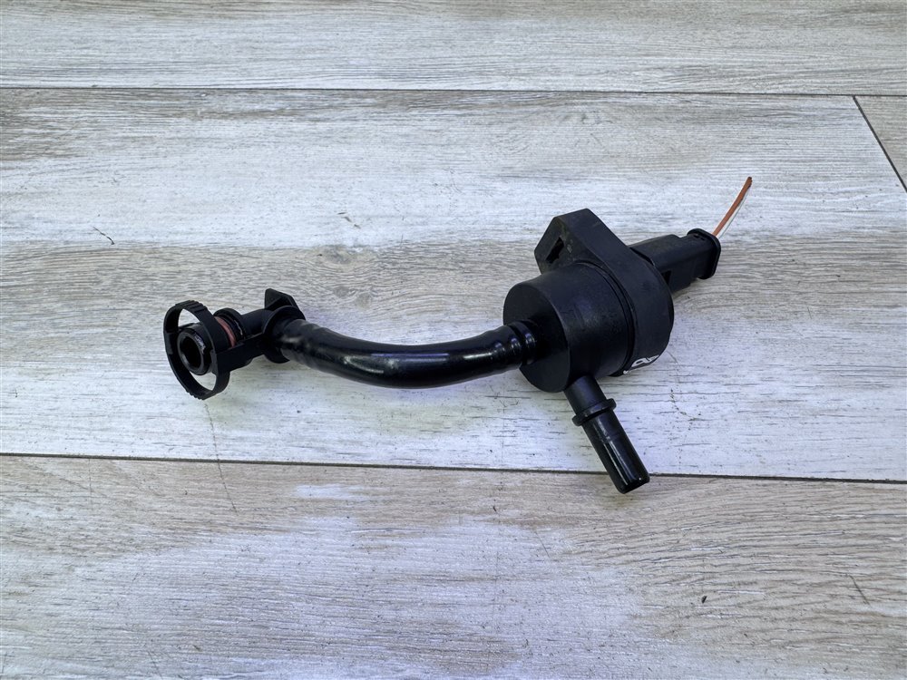 Клапан вентиляции картерных газов, 700 рублей, Севастополь