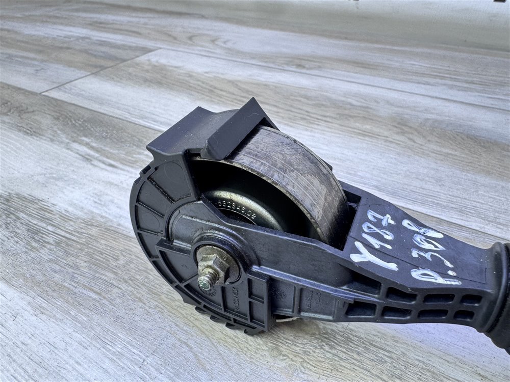 Натяжитель приводного ремня, 2500 рублей, Севастополь