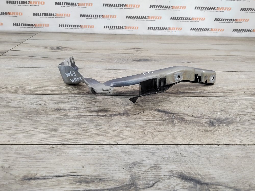 Петля капота, 800 рублей, Москва